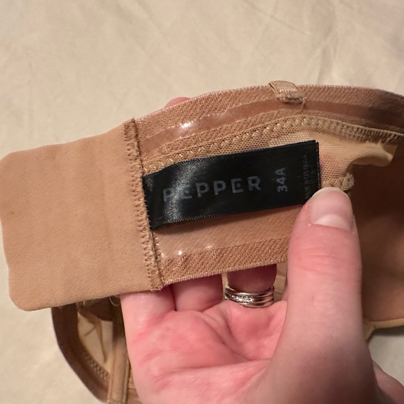 Pepper Strapless Bra - Picture 2 of 4